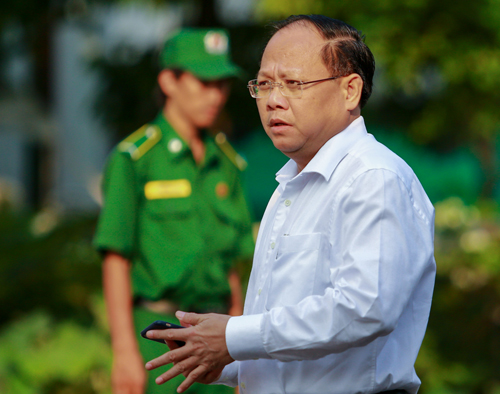 Ông Tất Thành Cang bị cách chức Phó bí thư Thành ủy TP HCM
