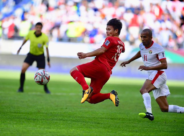 Quang Hải giành giải cầu thủ xuất sắc nhất vòng bảng Asian Cup 2019