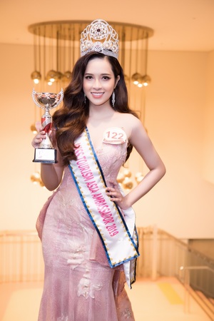 Lê Bảo Tuyền bất ngờ đăng quang Miss Tourism Asia Ambassador 2019