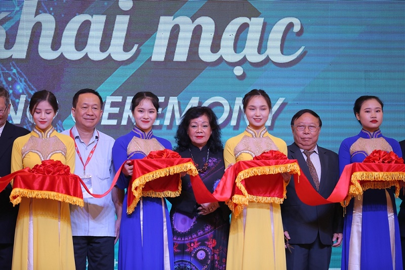 TP.HCM: Khai mạc Triển lãm Quốc tế thiết bị, công nghệ ngành Hàng không lần đầu tiên tại Việt Nam (VIAexpo).