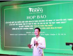 Lễ ký kết hợp tác chiến lược giữa Health Park Holding với nhạc sĩ Nguyễn Đức Thịnh
