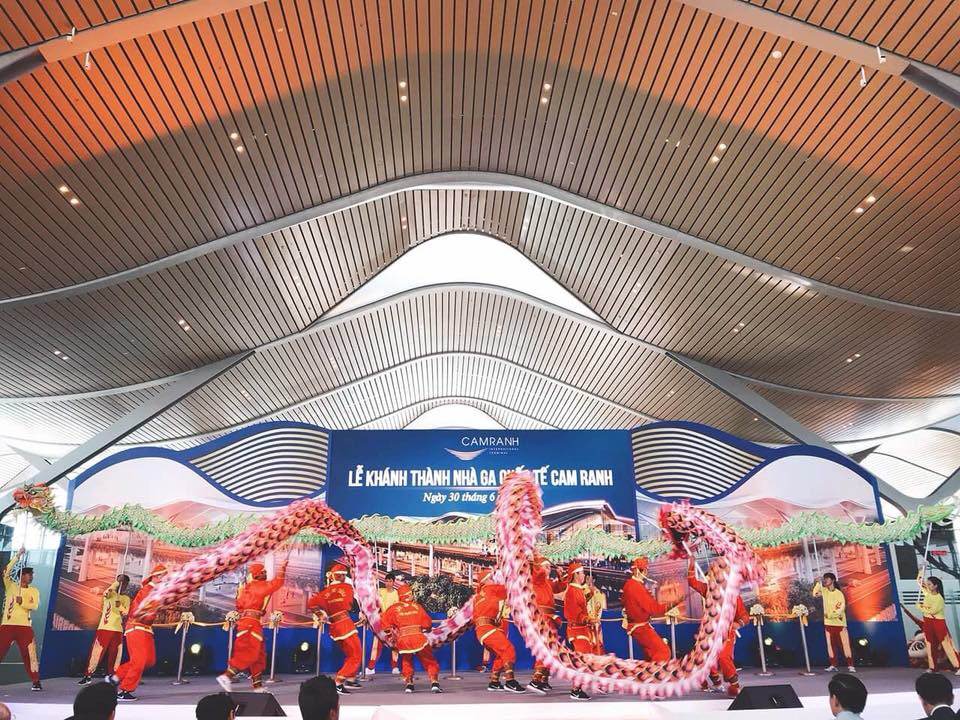 Nhà Ga Quốc tế Cam Ranh do “Vua hàng hiệu”làm chủ tịch được chứng nhận sân bay an toàn y tế