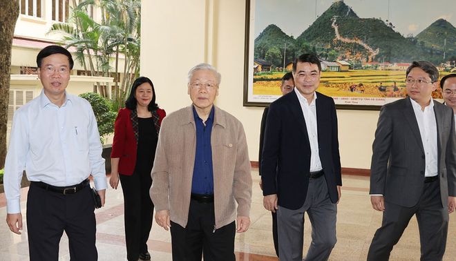 Giới thiệu Tổng bí thư Nguyễn Phú Trọng, Thủ tướng Nguyễn Xuân Phúc ứng cử ĐBQH khóa XV