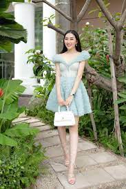 Hoa hậu Huỳnh Thúy Anh trà chiều cùng các bạn hoa, á hậu
