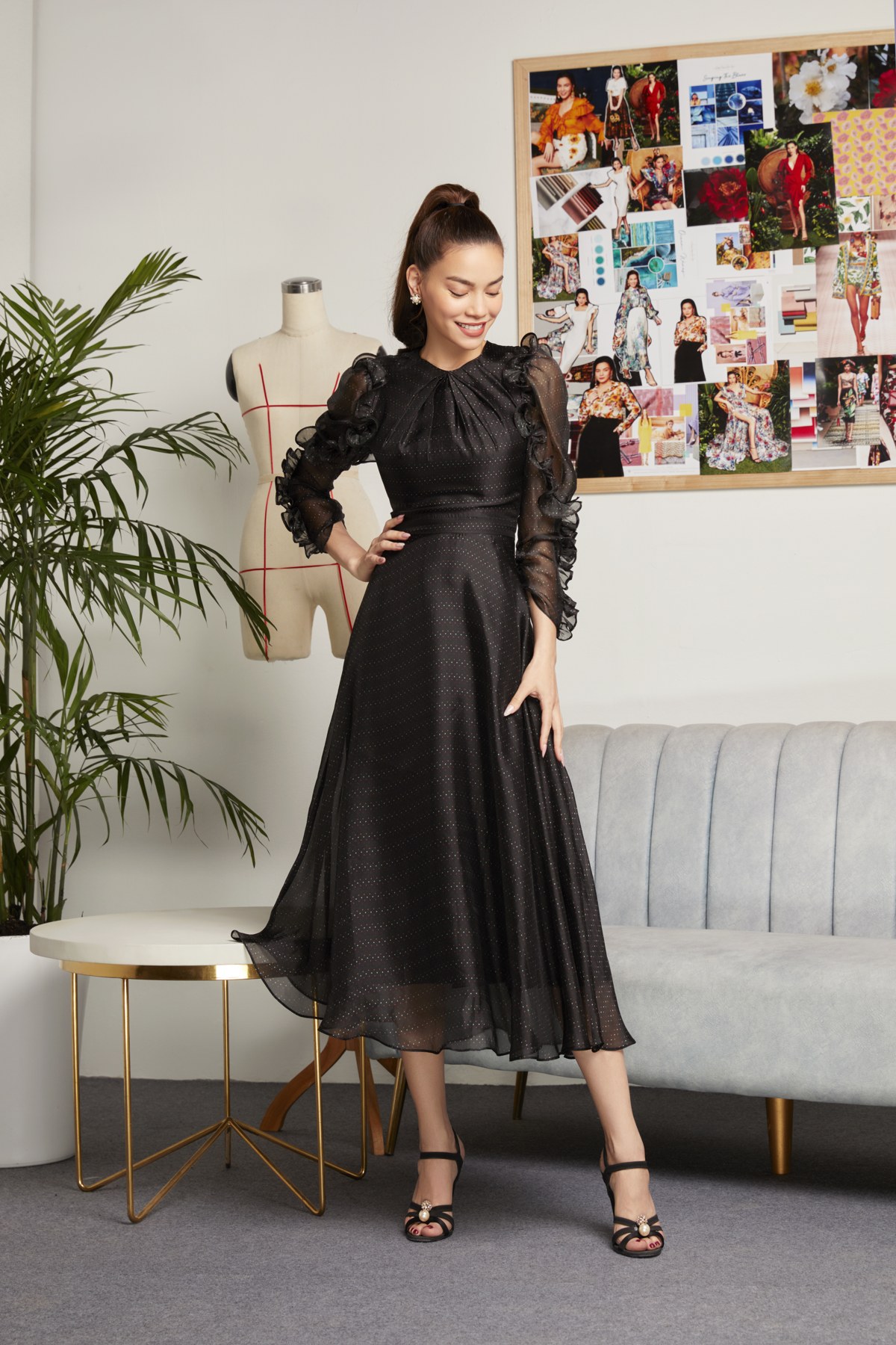 NEVA cùng Đại sứ Hồ Ngọc Hà trở lại làng mode với BST mới