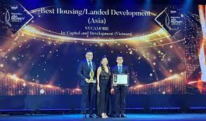 CapitaLand Development được vinh danh hạng mục “Dự án nhà ở xuất sắc” và “Dự án nhà ở thân thiện với môi trường xuất sắc” tại giải thưởng bất động sản